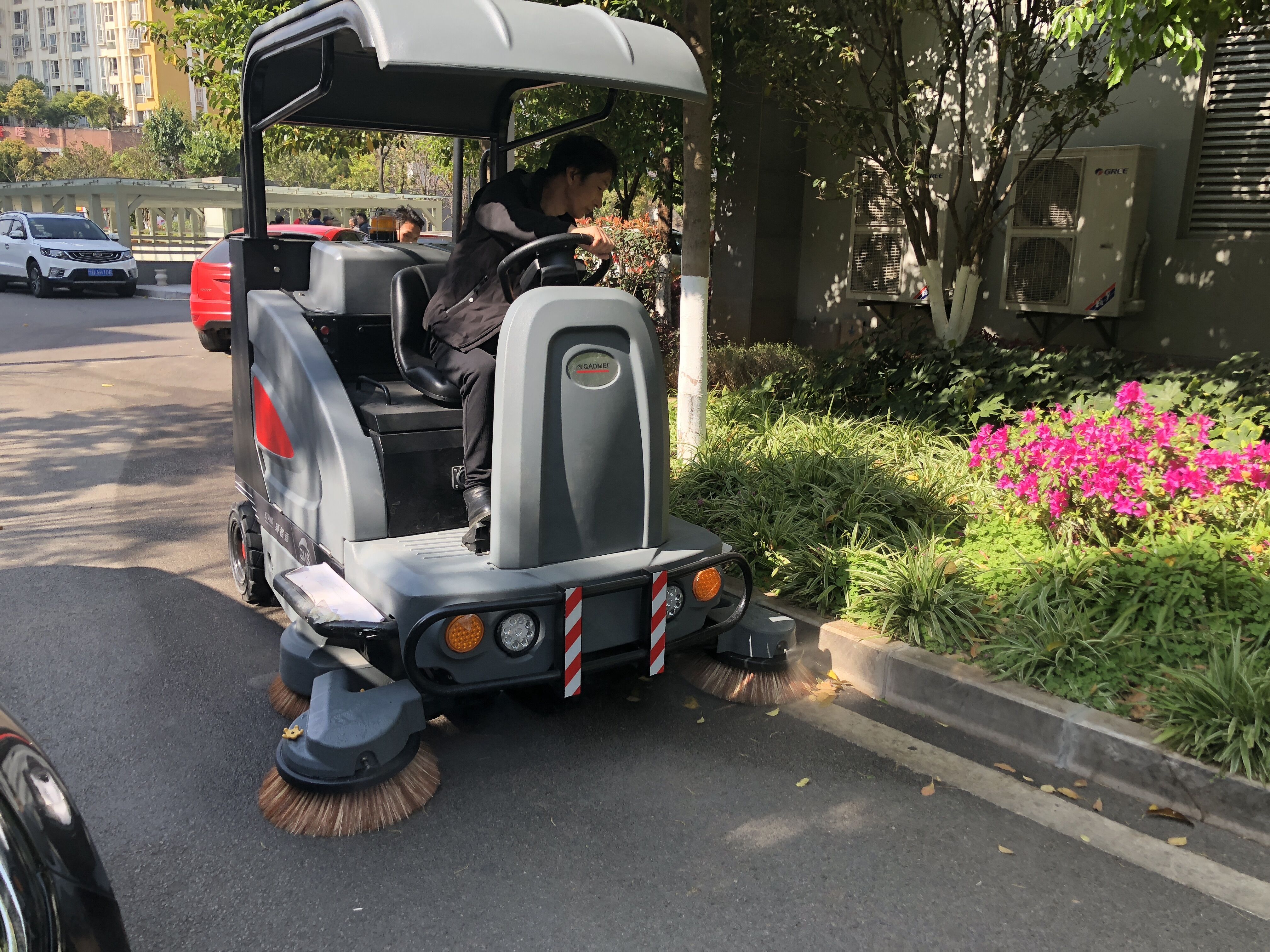 掃地車什么牌子好